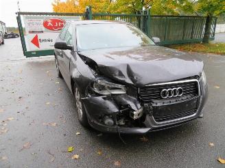 uszkodzony samochody osobowe Audi A3  2010/10
