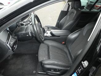 BMW 5-serie 530i Executive Automaat picture 17