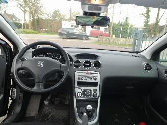 Peugeot 308 1.6 VTi XT Airco PANORAMADAAK picture 4