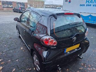 Toyota Aygo 1.0 12v access picture 6
