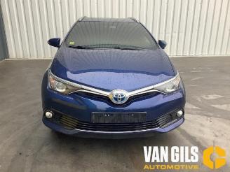 disassembly commercial vehicles Toyota Auris Auris Touring Sports (E18), Combi, 2013 / 2018 1.8 16V Hybrid 2018/4