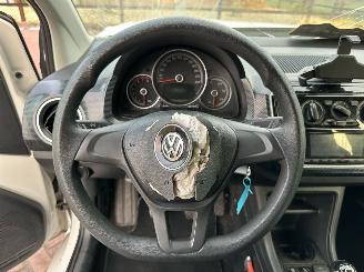 Volkswagen Up 1.0 BMT move up! picture 21