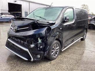 damaged commercial vehicles Toyota ProAce ProAce, Van, 2016 2.0 D-4D 140 16V 2022/10