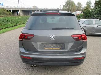Damaged car Volkswagen Tiguan  2019/1