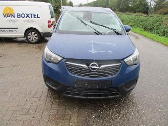 Damaged car Opel Crossland  2021/1