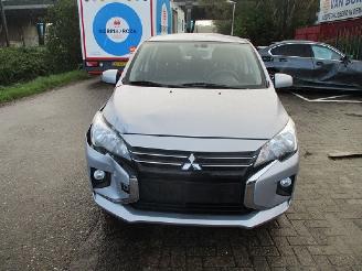damaged commercial vehicles Mitsubishi Space-star  2017/1