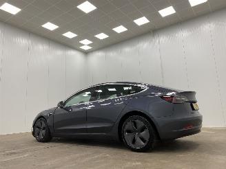 Tesla Model 3 Model 3 AWD Dual-Motor Long-Range picture 3