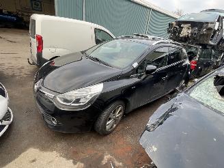 disassembly commercial vehicles Renault Clio Estate 0,9 TCE Limited 2016/1