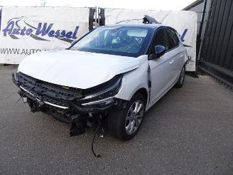 damaged commercial vehicles Opel Corsa 1.2 Elegance 2022/5