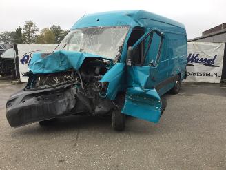 damaged commercial vehicles Mercedes Sprinter 315 CDi KA L3H2 2018/6