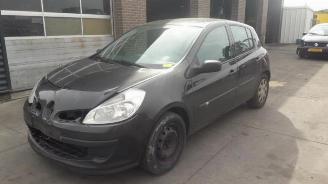 damaged commercial vehicles Renault Clio Clio III (BR/CR), Hatchback, 2005 / 2014 1.4 16V 2008/5