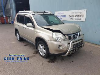 damaged commercial vehicles Nissan X-Trail  2008/4