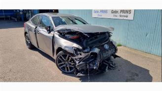 damaged other Lexus IS IS (E3), Sedan, 2013 300h 2.5 16V 2020/4