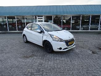 occasion motor cycles Peugeot 208 1.2 VTI 2013/1
