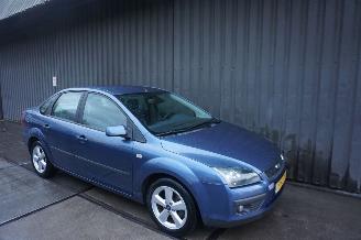 Ford Focus 1.6-16V 74kW Airco First Edition picture 2