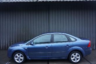 Ford Focus 1.6-16V 74kW Airco First Edition picture 6
