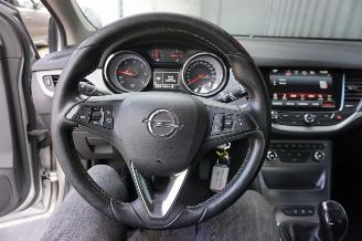 Opel Astra 1.6 CDTi 81kW Navigatie Online Edition picture 12