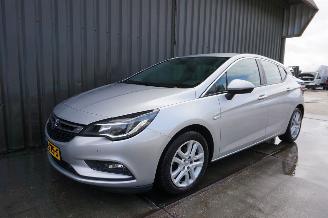 Opel Astra 1.6 CDTi 81kW Navigatie Online Edition picture 8