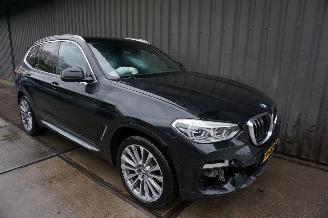 BMW X3 xDrive20i 2.0 135kW Automaat Led Business Edition Plus picture 3