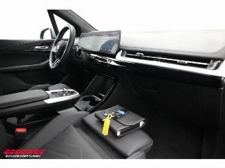 BMW 2-serie 218i Active Tourer Aut. M-Sport 360° HUD Leder LiveCockpit picture 9