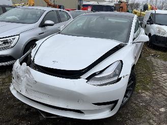 Vaurioauto  passenger cars Tesla Model 3 Standard RWD Plus 2019/12