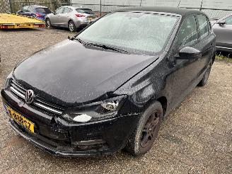 Damaged car Volkswagen Polo 1.0 2014/6