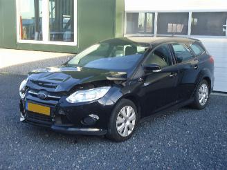 disassembly commercial vehicles Ford Focus Wagon 16 TI - VCT Trend Airco Cruise Navi 2012/6