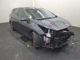 disassembly commercial vehicles Kia Cee d Businessline 2014/10