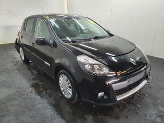 disassembly commercial vehicles Renault Clio Clio 3 1.2 TCe Collection 2012/6