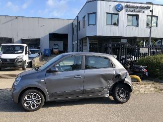 damaged motor cycles Renault Twingo Electric 2021/12