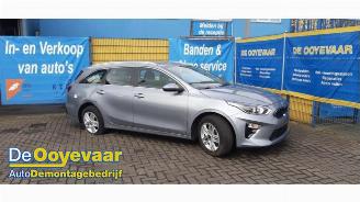 damaged commercial vehicles Kia Cee d Ceed Sportswagon (CDF), Combi, 2018 1.5 T-GDI 16V 2021/5