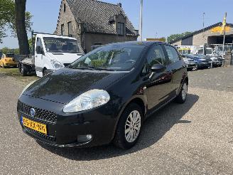 disassembly commercial vehicles Fiat Grande Punto 1.4 DYNAMIC CLIMA, 5 DEURS 2007/11
