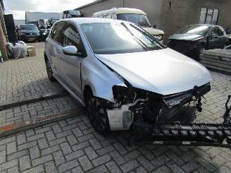 Damaged car Volkswagen Polo 6R 2014/5