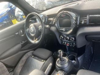 Mini One 1.5 AUTOMAAT One Chili BJ 2018 70929 KM picture 16