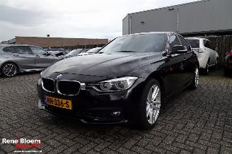 dommages autres BMW 3-serie 318i Automaat 2015/11