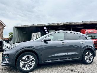 disassembly commercial vehicles Kia e-Niro Electric 64kWh aut + f1 204pk Exe.Line - nap - nav - camera - leer - stoelverw v+a + stuurverw + stoelkoeling - line + front + Side assist 2020/12