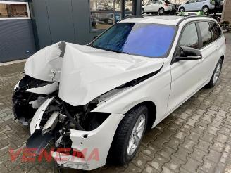 damaged commercial vehicles BMW 3-serie 3 serie Touring (F31), Combi, 2012 / 2019 320d 2.0 16V 2014/6