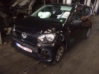 uszkodzony samochody osobowe Volkswagen Up benzine - 999cc - 2013/4