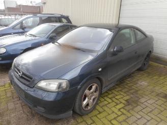 Damaged car Opel Astra COUPE 2001/1