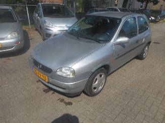 damaged commercial vehicles Opel Corsa x14xe sport 2000/1