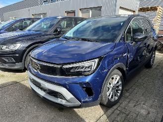Damaged car Opel Crossland TURBO X INNOVATION / LED / CAMERA / FULL ASSIST 2021/9