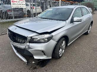 damaged commercial vehicles Mercedes A-klasse  2017/1