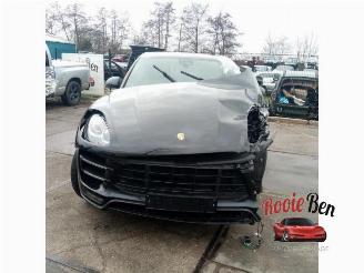 Damaged car Porsche Macan Macan (95B), SUV, 2014 3.6 V6 24V Turbo 2014/6