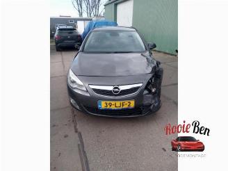 damaged commercial vehicles Opel Astra Astra J (PC6/PD6/PE6/PF6), Hatchback 5-drs, 2009 / 2015 1.6 16V Ecotec 2010/4
