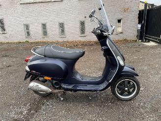 Tweedehands scooter Vespa  50 PIAGGIO 2014/5