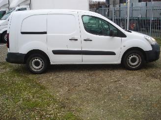 Peugeot Partner 1.6HDI  L2-H1 73KW EURO 6 picture 8