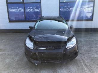 damaged machines Ford Focus Focus 3 Wagon, Combi, 2010 / 2020 1.0 Ti-VCT EcoBoost 12V 125 2013/10